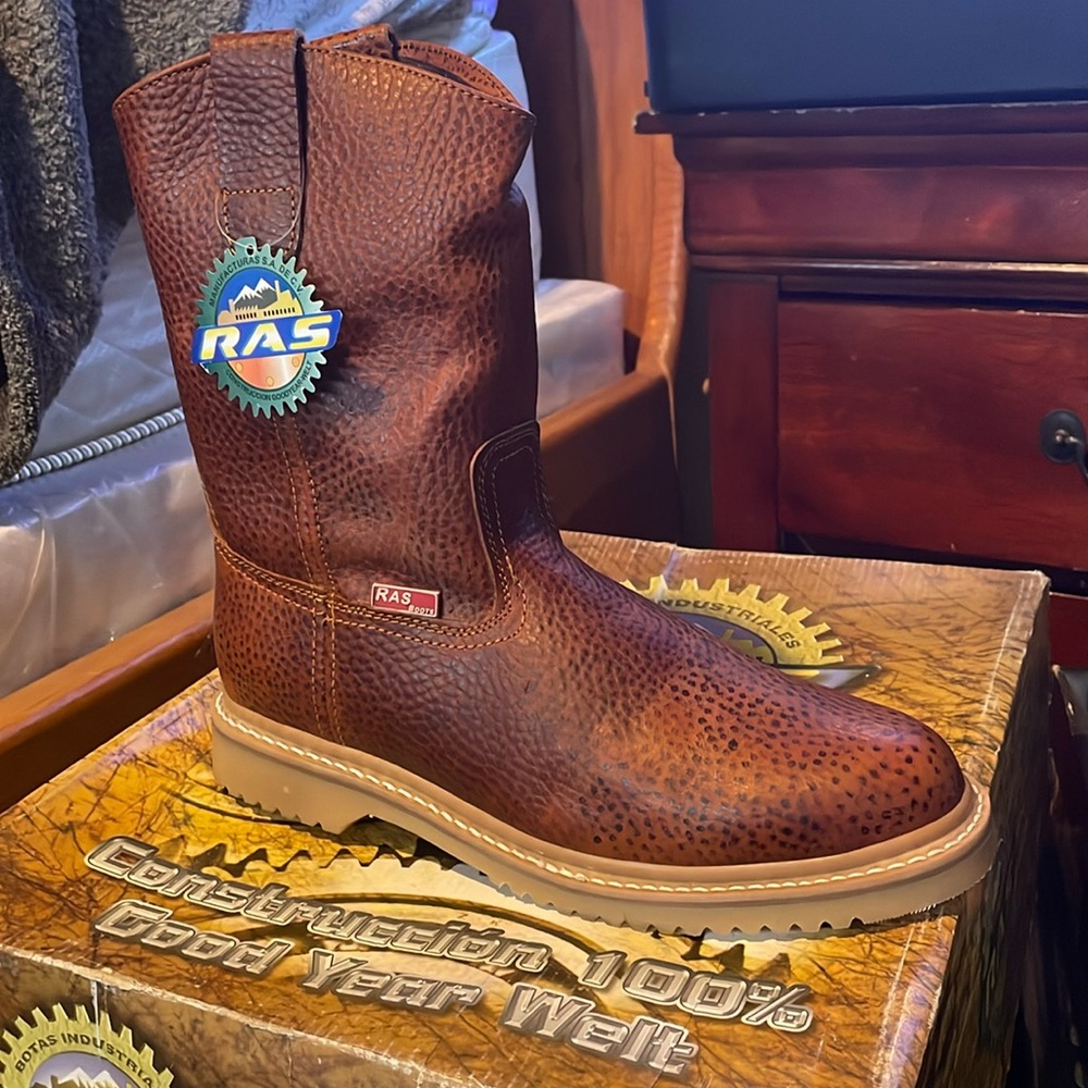 Ras work boots